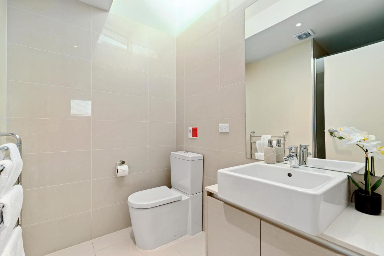 Two Views Taupo Apartment Luaran gambar